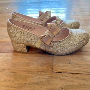 Dress heels Kelly and Katie Size 1